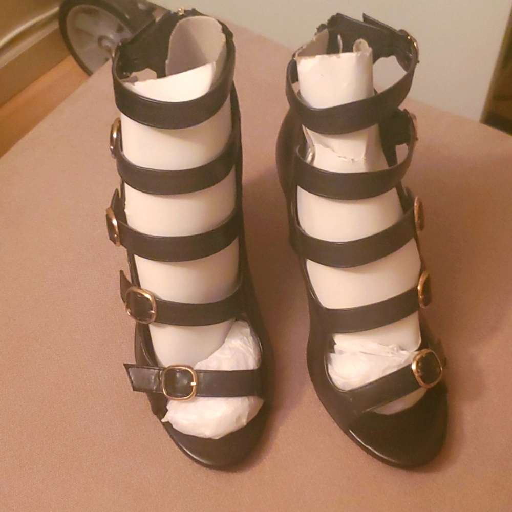 Open toe 4 inch heel  shoe